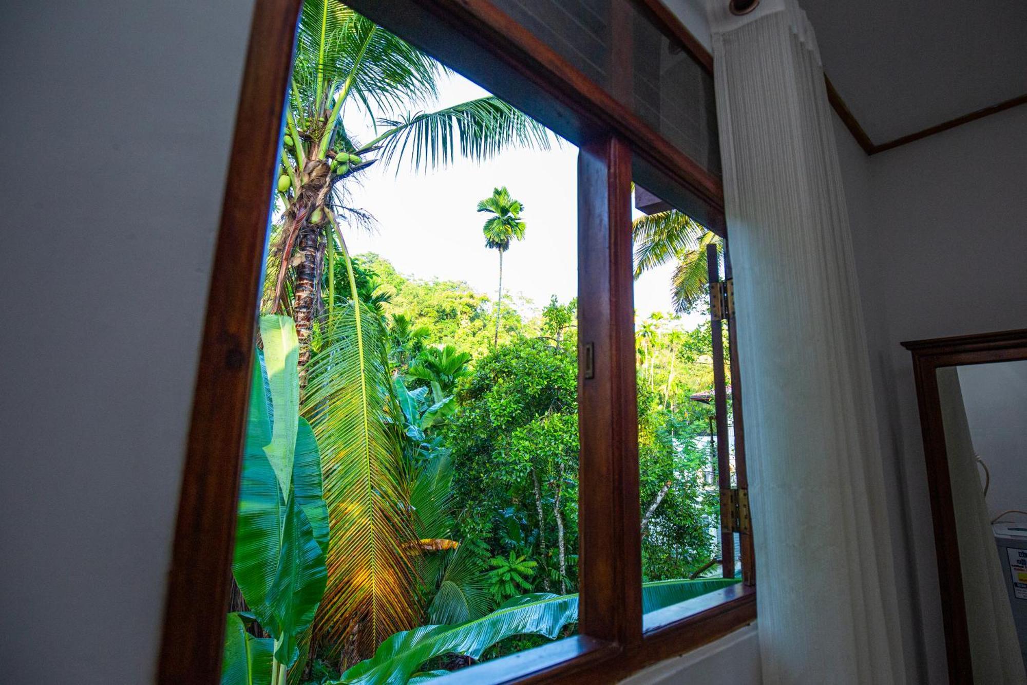 Hotel Turtle Lamp Unawatuna Zimmer foto